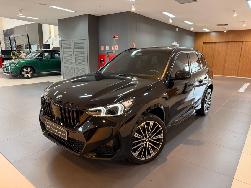bmw x1 2.0 16v turbo gasolina sdrive20i m sport steptronic 5p automatico 2023