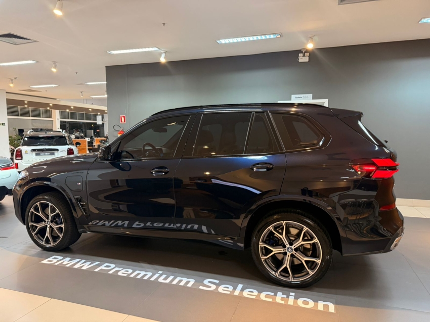 bmw x5 3.0 i6 turbo hibrido xdrive50e m sport automatico 5p 2024
