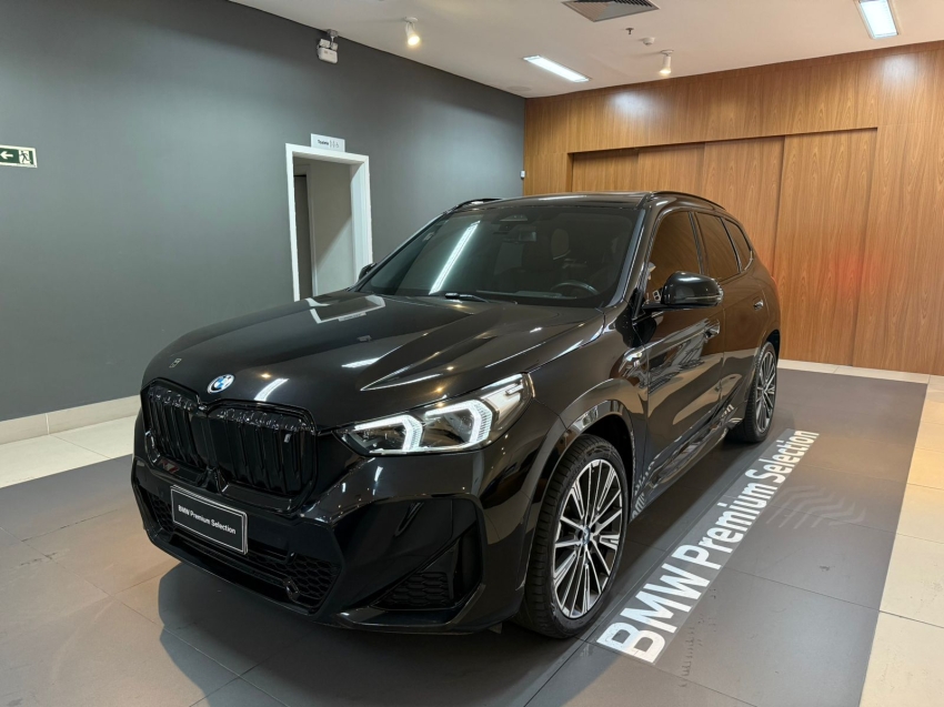 bmw ix1 eletrico xdrive30 m sport 4p automatico 2024