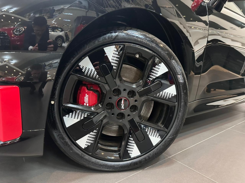 mini cooper 54,2 kw eletrico john works 2.0 3p automatico 2025