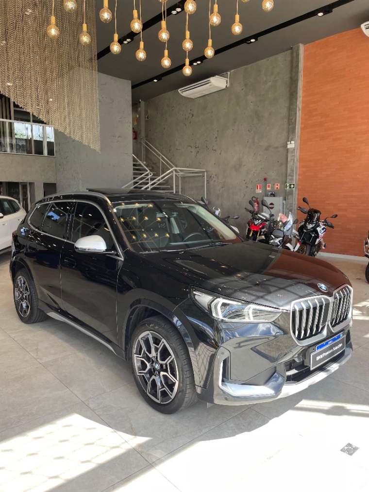 bmw x1 2.0 16v turbo gasolina sdrive20i x-line steptronic 4p automatico 2023