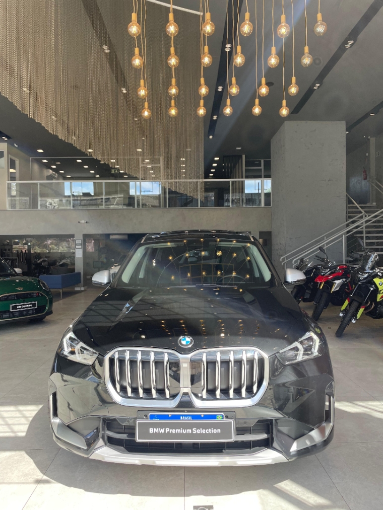 bmw x1 2.0 16v turbo gasolina sdrive20i x-line steptronic 4p automatico 2023