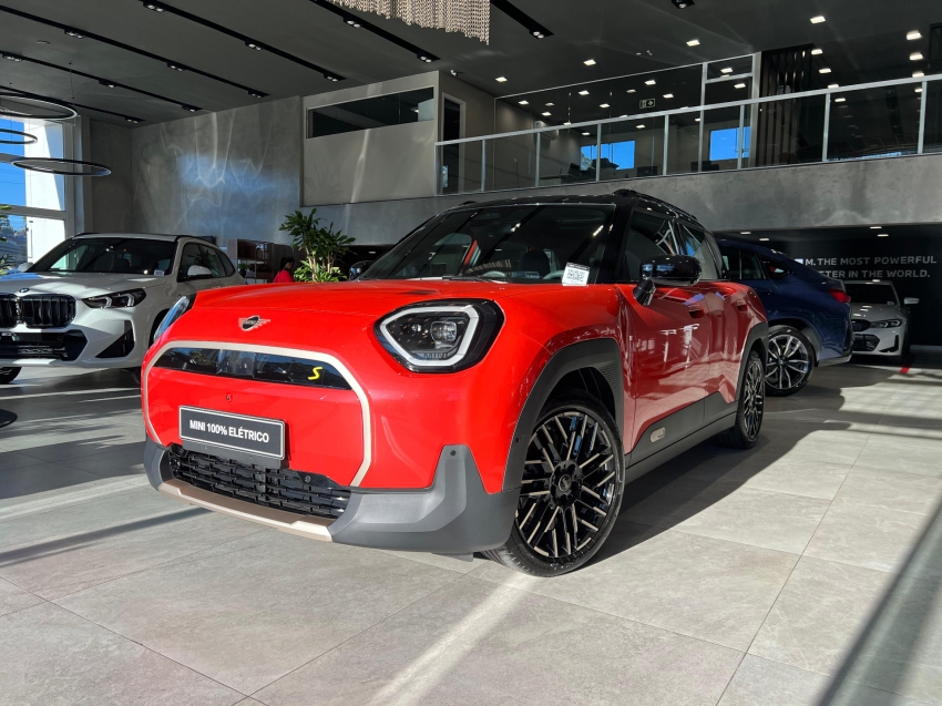 mini aceman 54,2 kw eletrico se 2.0 4p automatico 2025