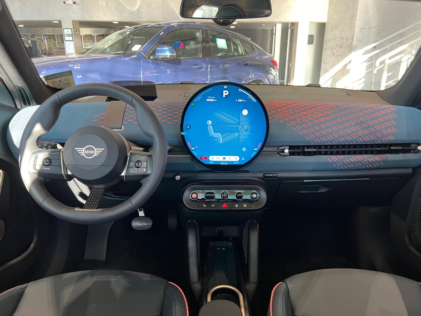 mini aceman 54,2 kw eletrico se 2.0 4p automatico 2025