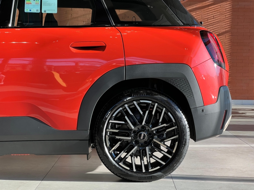 mini aceman 54,2 kw eletrico se 2.0 4p automatico 2025