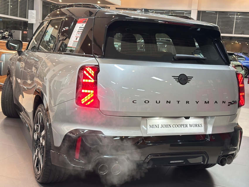 mini countryman 2.0 16v twinpower turbo gasolina john cooper works all4 steptronic 4p automatico 2025