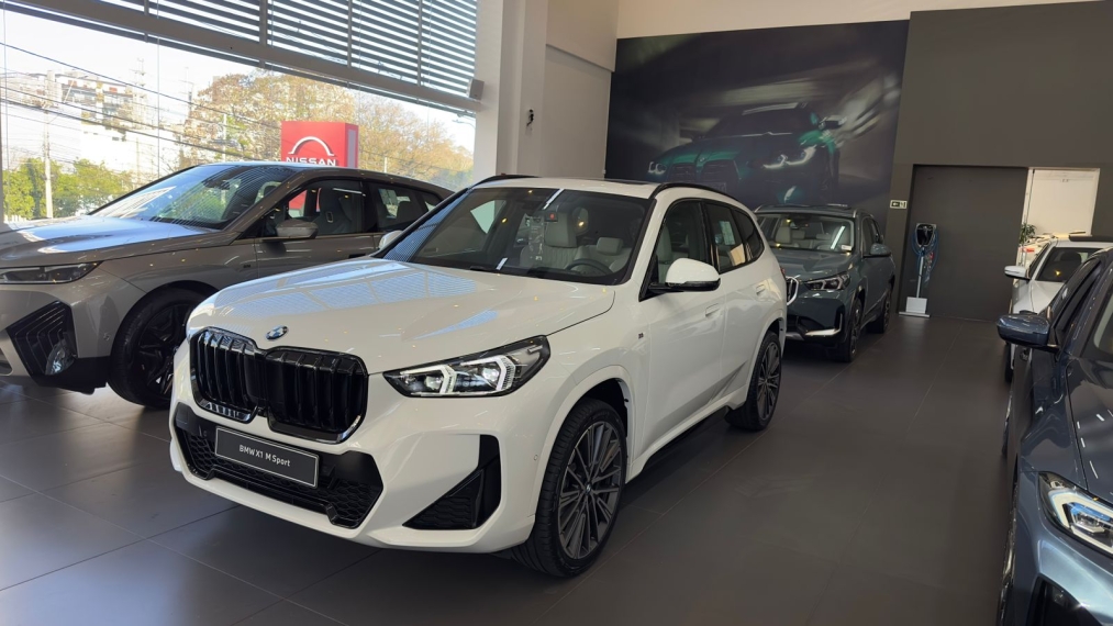 x1 m sport 2026 blindado