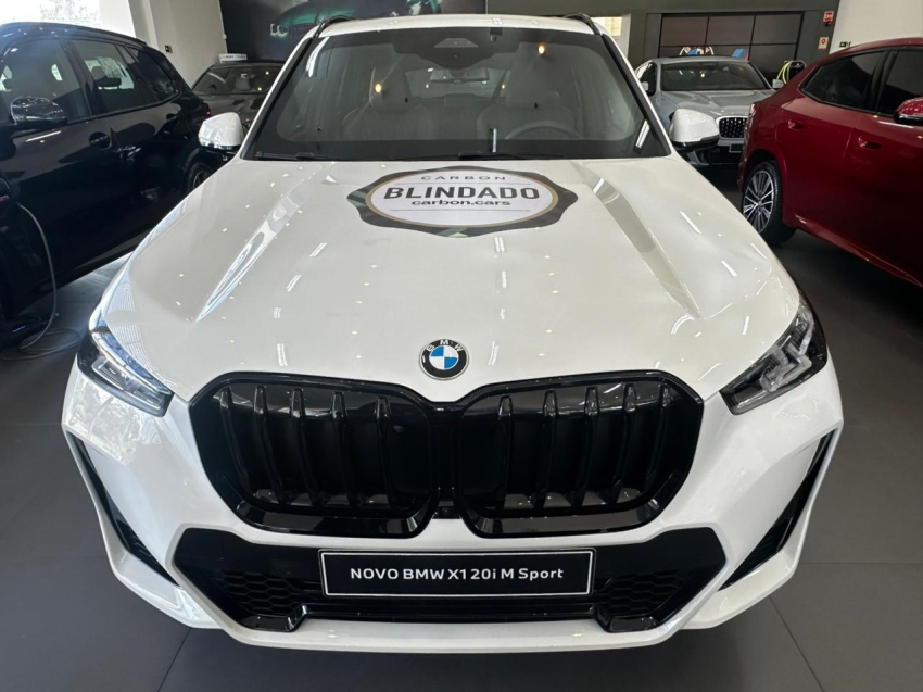 x1 m sport 2026 blindado