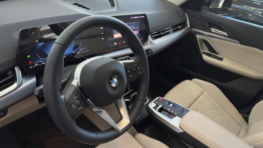 bmw x1 20i xline 25/26