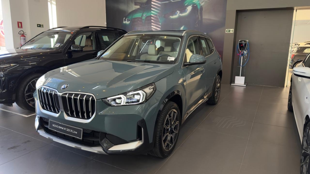 bmw x1 20i xline 25/26