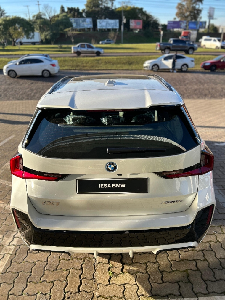 bmw ix1 eletrico xdrive30 m sport 5p automatico 2025