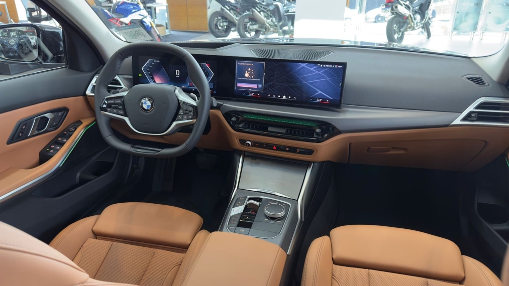 bmw 320i 2.0 16v turbo flex gp automatico gasolina 4p 2025