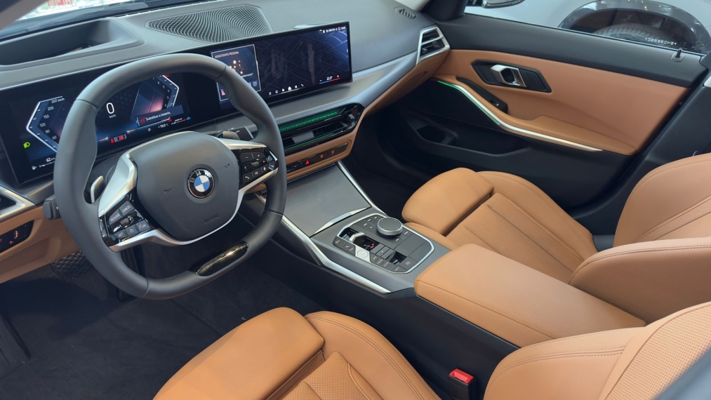 bmw 320i 2.0 16v turbo flex gp automatico gasolina 4p 2025