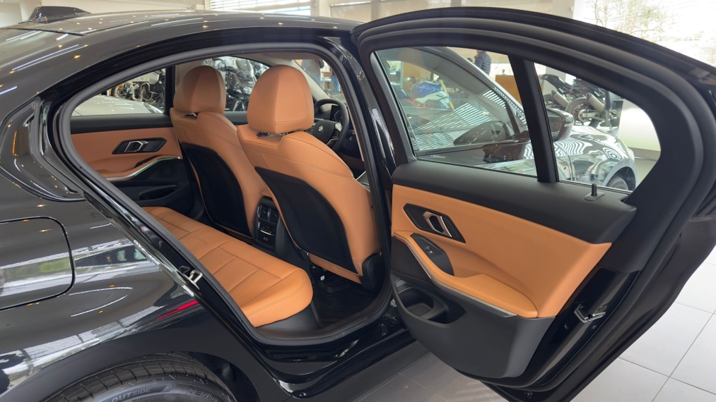 bmw 320i 2.0 16v turbo flex gp automatico gasolina 4p 2025