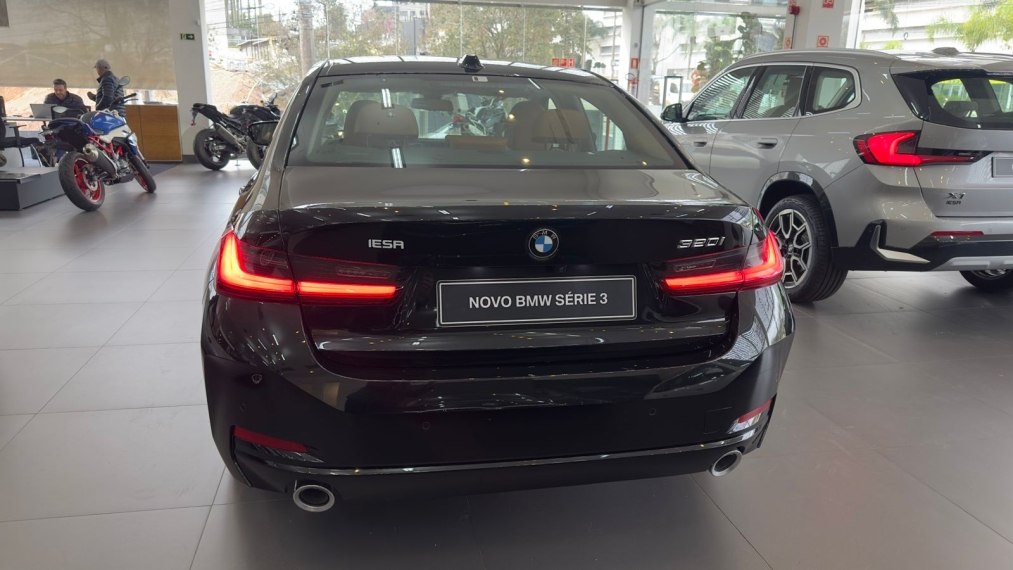 bmw 320i 2.0 16v turbo flex gp automatico gasolina 4p 2025