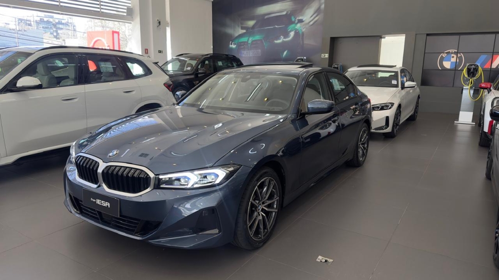bmw 320i 2.0 16v turbo flex sport gp automatico gasolina 4p 2026