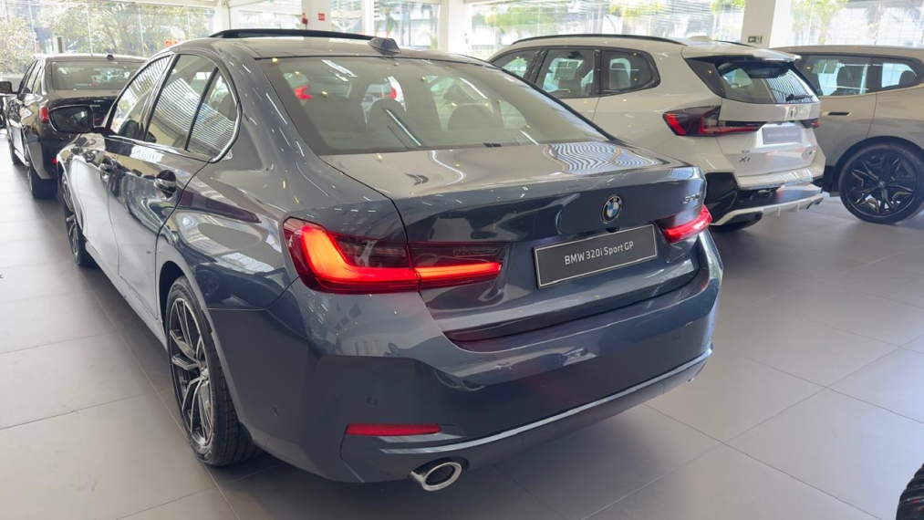 bmw 320i 2.0 16v turbo flex sport gp automatico gasolina 4p 2026