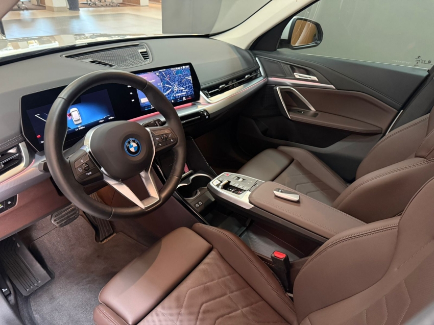 bmw ix1 eletrico edrive20 x line 4p automatico 2025