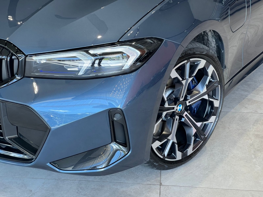 bmw 330e 2.0 16v turbo hibrido m sport automatico 4p 2025