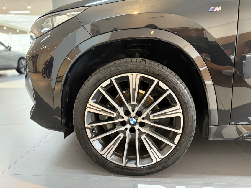 bmw x1 2.0 16v turbo gasolina sdrive20i m sport steptronic 4p automatico 2023
