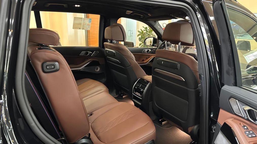 bmw x7 40i m sport 2026