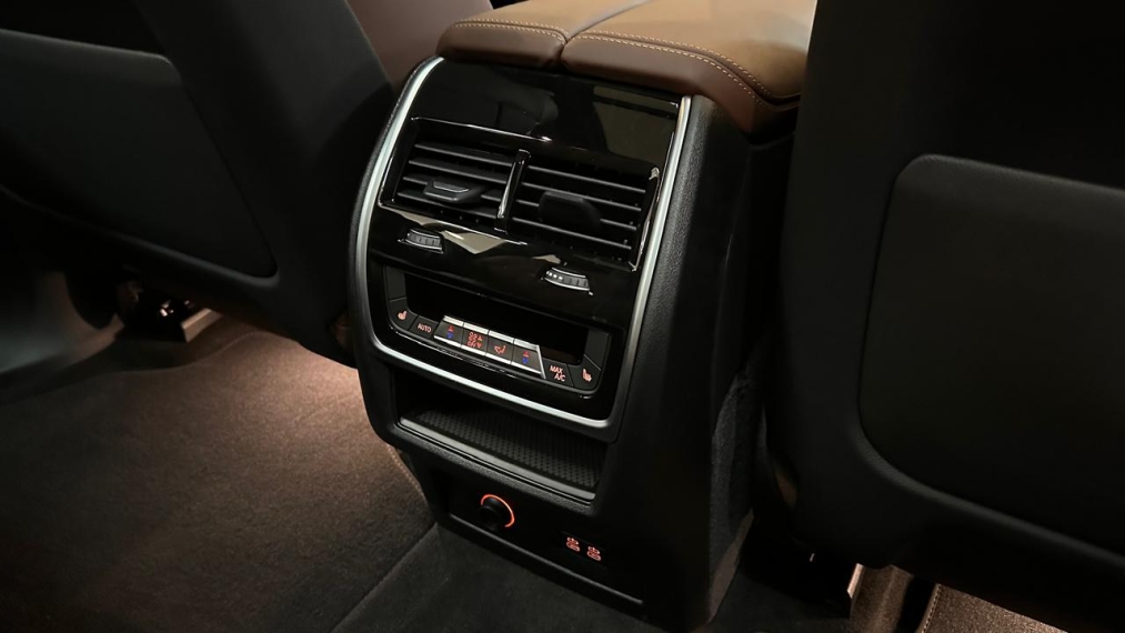 bmw x7 40i m sport 2026