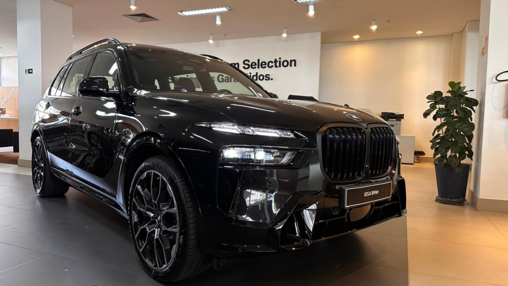 bmw x7 40i m sport 2026