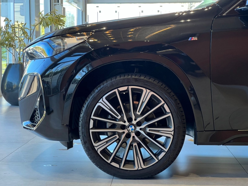 bmw x1 2.0 16v turbo gasolina sdrive20i m sport steptronic 5p automatico 2024