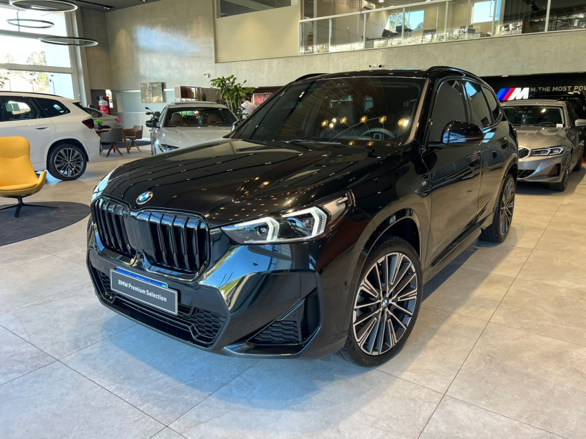 bmw x1 2.0 16v turbo gasolina sdrive20i m sport steptronic 5p automatico 2024