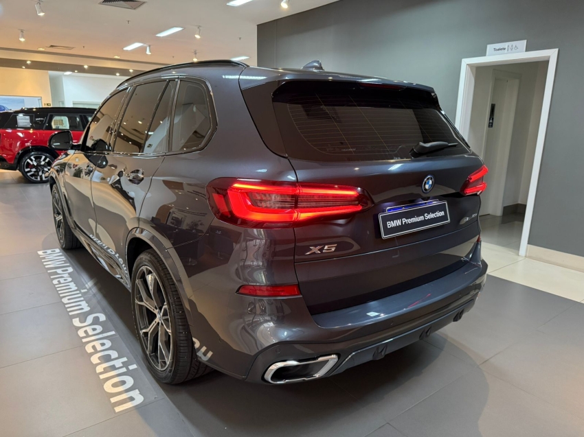 bmw x5 3.0 i6 turbo hibrido xdrive45e m sport automatico flex 5p 2022
