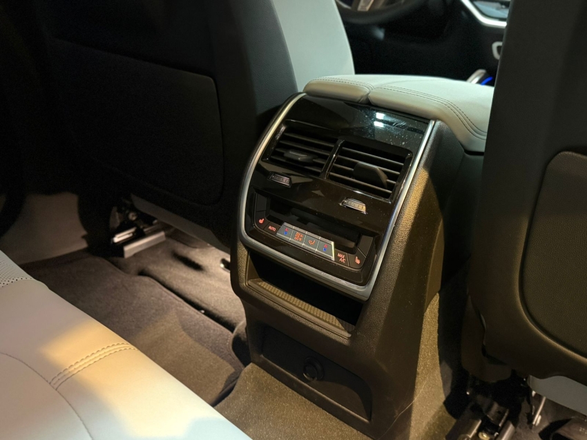 bmw x6 3.0 twinpower gasolina xdrive40i m sport automatico 4p 2025