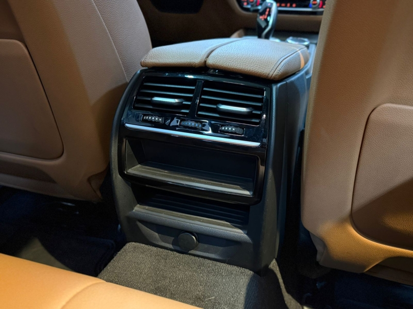 bmw 530i 2.0 16v turbo gasolina m sport automatico 5p 2018