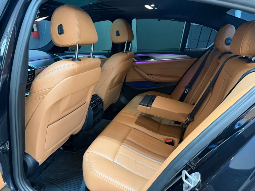 bmw 530i 2.0 16v turbo gasolina m sport automatico 5p 2018