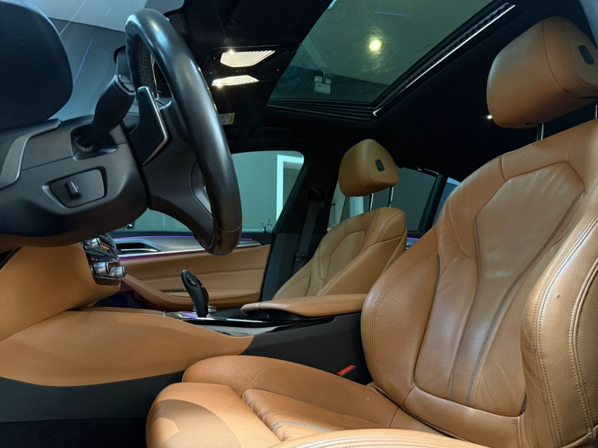 bmw 530i 2.0 16v turbo gasolina m sport automatico 5p 2018