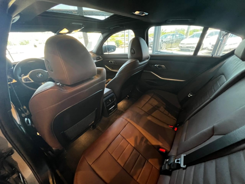 bmw 320i 2.0 16v turbo flex m sport automatico 5p 202412