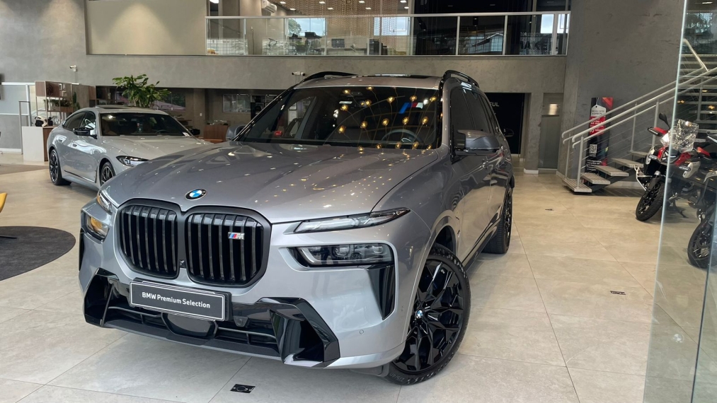 bmw x7 4.4 v8 gasolina m60i steptronic 5p automatico 2025