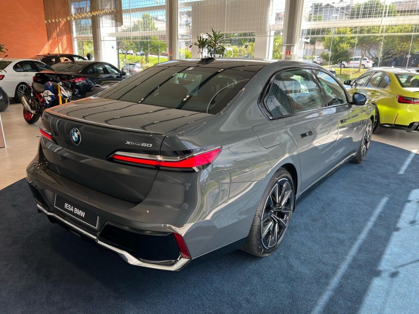 bmw i7 eletrico xdrive60 m sport 5p automatico 202410 bmw i7 eletrico xdrive60 m sport 5p automatico 202410