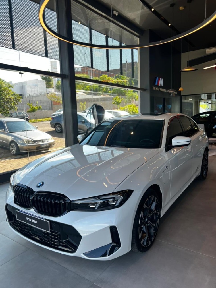 bmw 330e 2.0 16v turbo hibrido m sport automatico 5p 2025