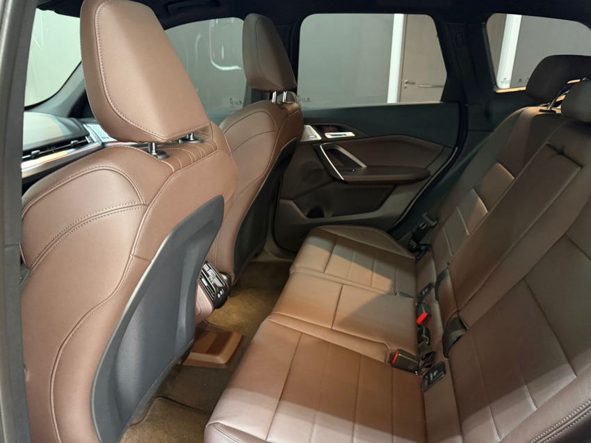 bmw x1 2.0 16v turbo gasolina sdrive20i m sport steptronic 5p automatico 202514