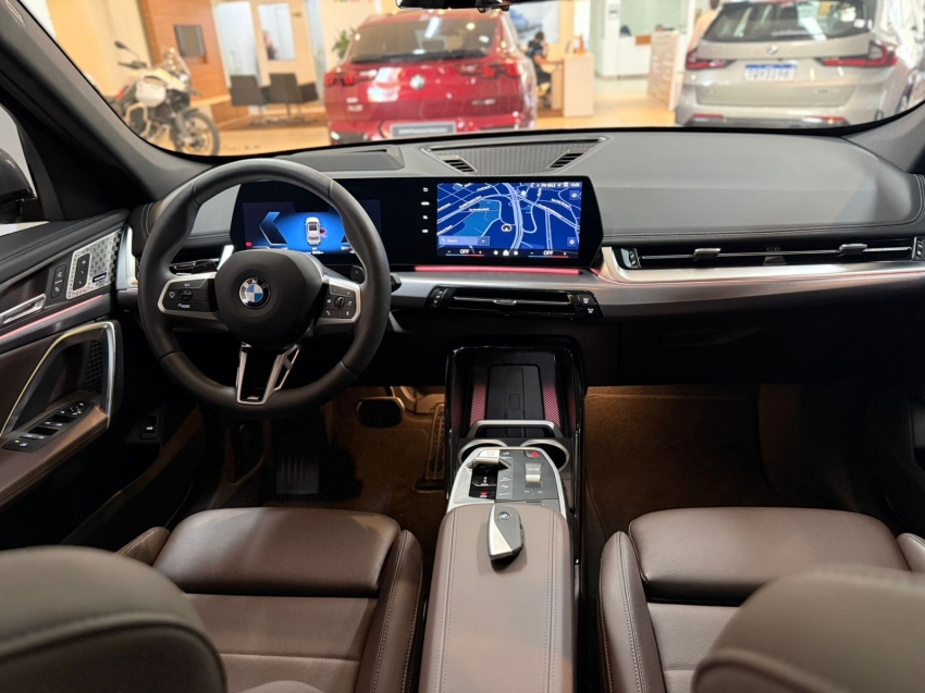 bmw x1 2.0 16v turbo gasolina sdrive20i m sport steptronic 5p automatico 202513