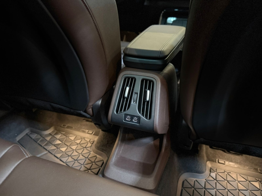 bmw x1 2.0 16v turbo gasolina sdrive20i m sport steptronic 4p automatico 202513