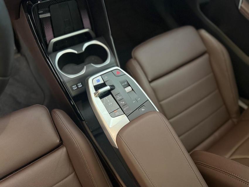 bmw ix2 64,8 kw eletrico xdrive30 m sport 4p automatico 20259