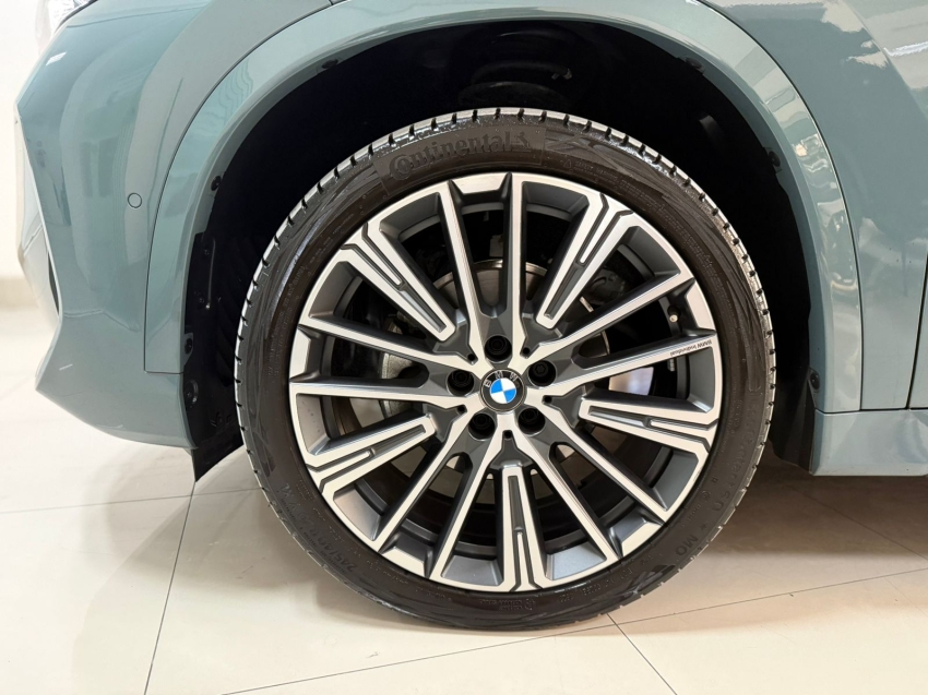 bmw x1 2.0 16v turbo gasolina sdrive20i m sport steptronic 5p automatico 202413