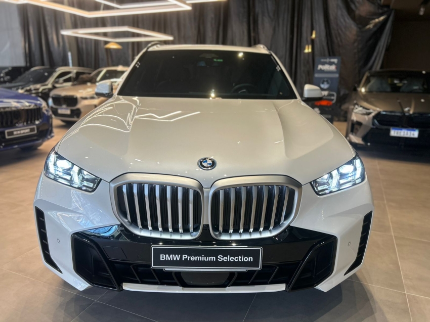 bmw x5 3.0 i6 turbo hibrido xdrive50e m sport automatico 4p 20251