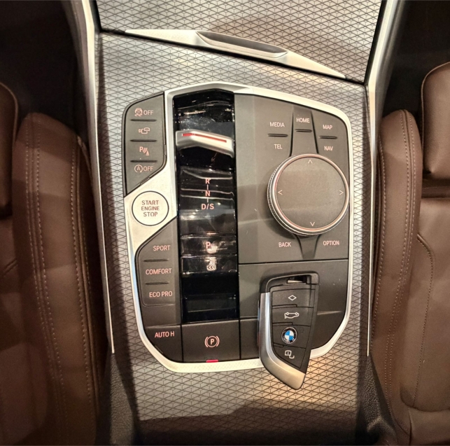 bmw 320i 2.0 16v turbo flex m sport automatico 4p 202512