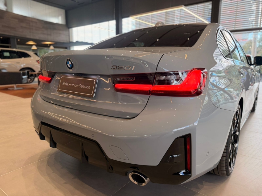 bmw 320i 2.0 16v turbo flex m sport automatico 4p 20255