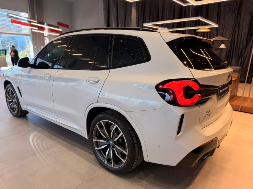 bmw x3 2.0 16v hibrido m sport xdrive30e steptronic 4p automatico 20244