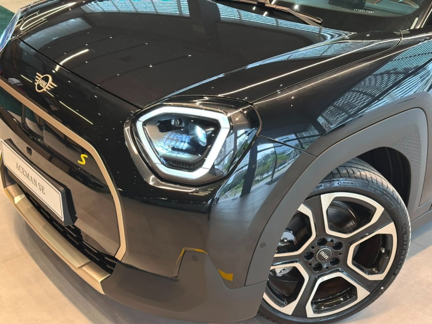 mini aceman 54,2 kw eletrico se 2.0 4p automatico 20261