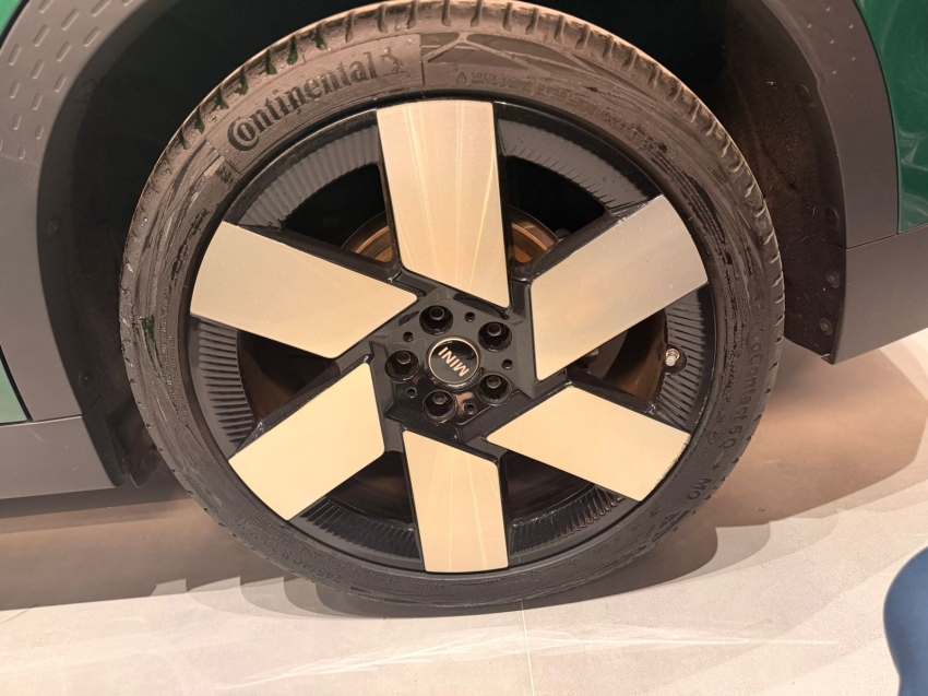 mini countryman 66,45 kw eletrico se top all4 5p automatico 202513