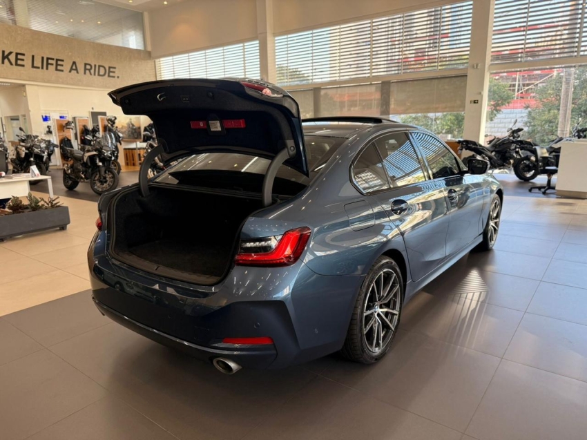 bmw 320i 2.0 16v turbo flex sport gp automatico gasolina 5p 20256